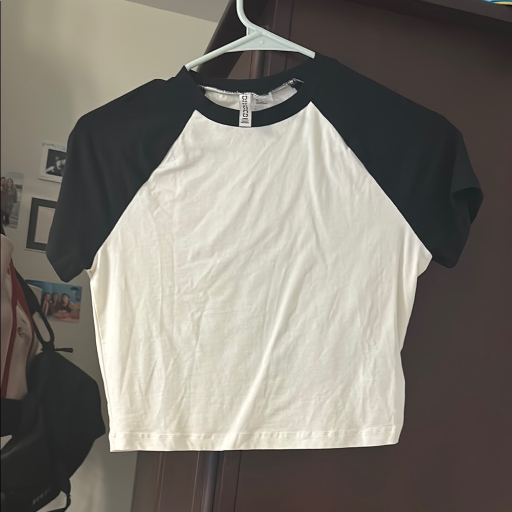 H&M Black and White Basic Tee